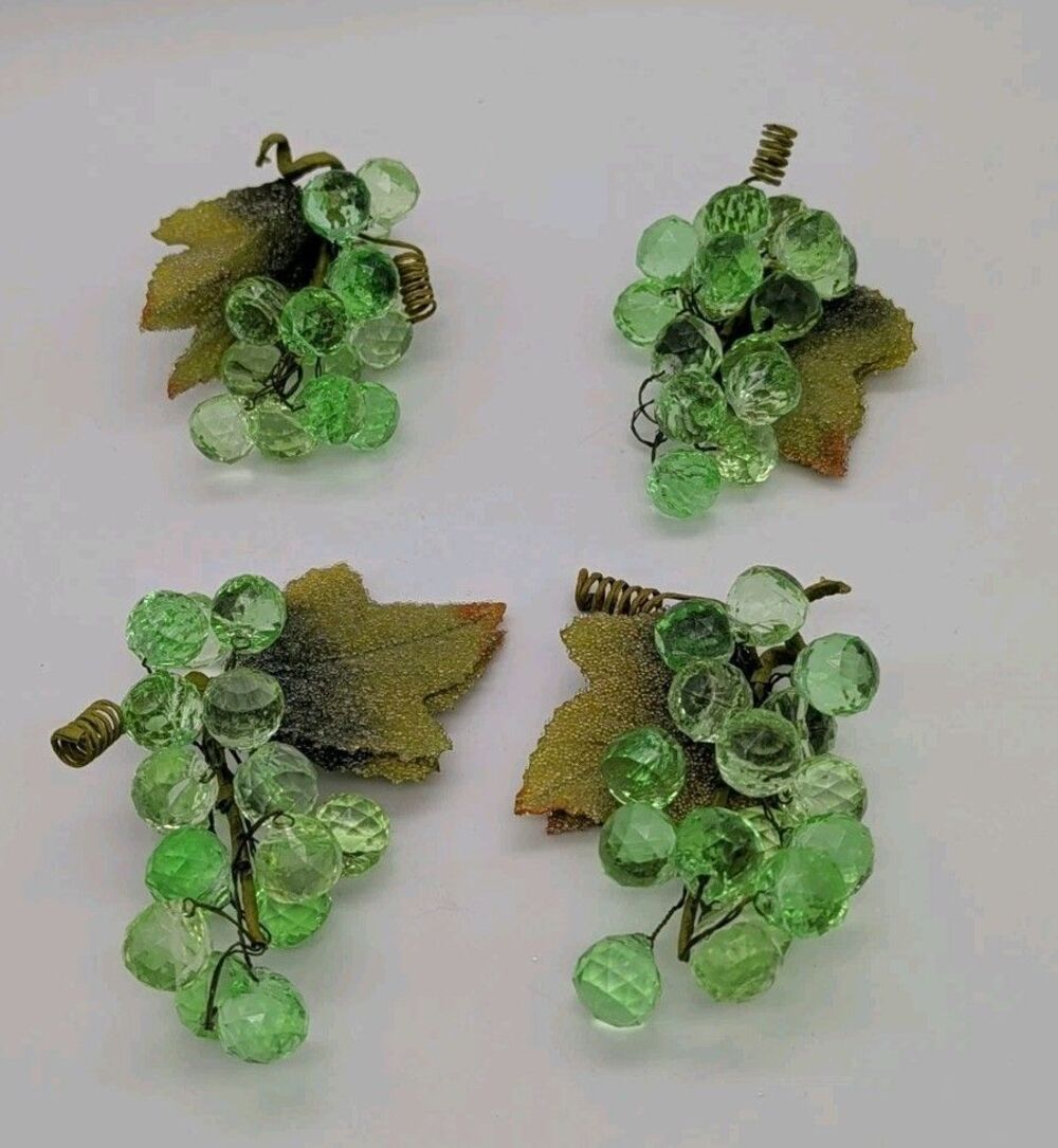 Vintage Style Lime Green Faceted Acrylic Grape Clusters Set of 4 MCM Kitsch